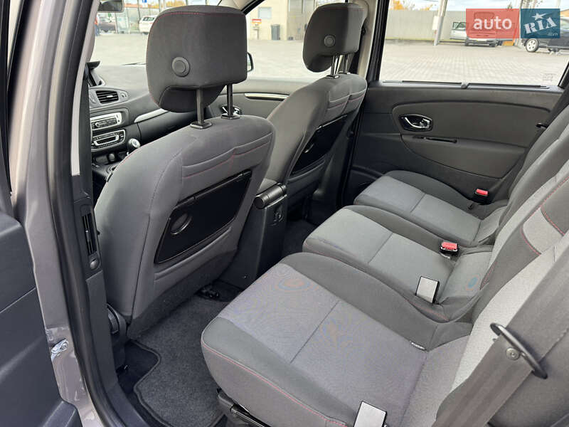 Мінівен Renault Scenic 2013 в Луцьку