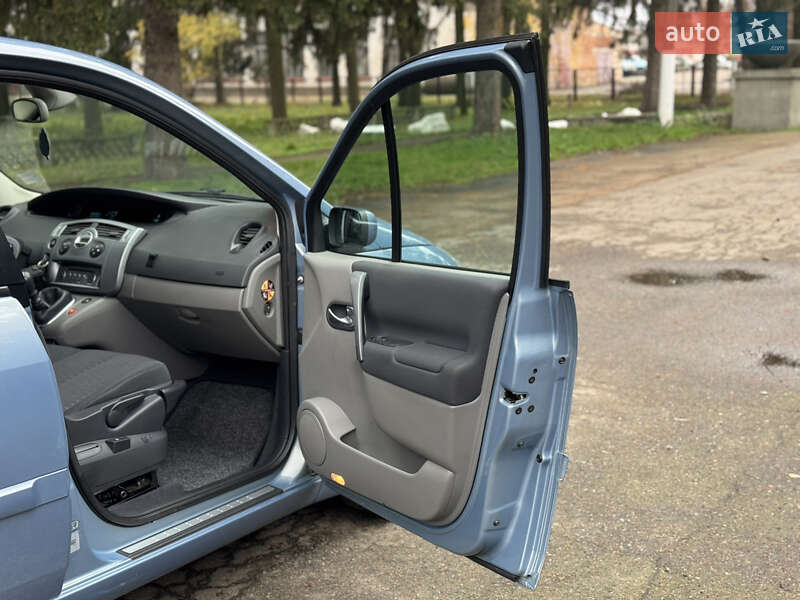 Минивэн Renault Scenic 2008 в Умани фото 23 Минивэн Renault Scenic 2008 в Умани