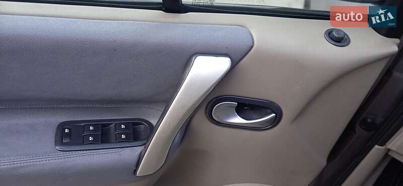 Минивэн Renault Scenic 2005 в Славуте