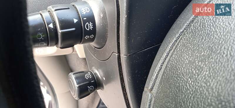 Минивэн Renault Scenic 2005 в Славуте