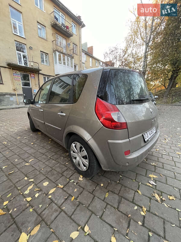 Мінівен Renault Scenic 2008 в Луцьку