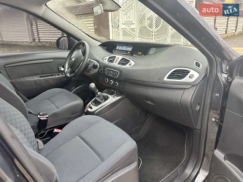 Мінівен Renault Scenic 2009 в Чернівцях фото 8 Мінівен Renault Scenic 2009 в Чернівцях