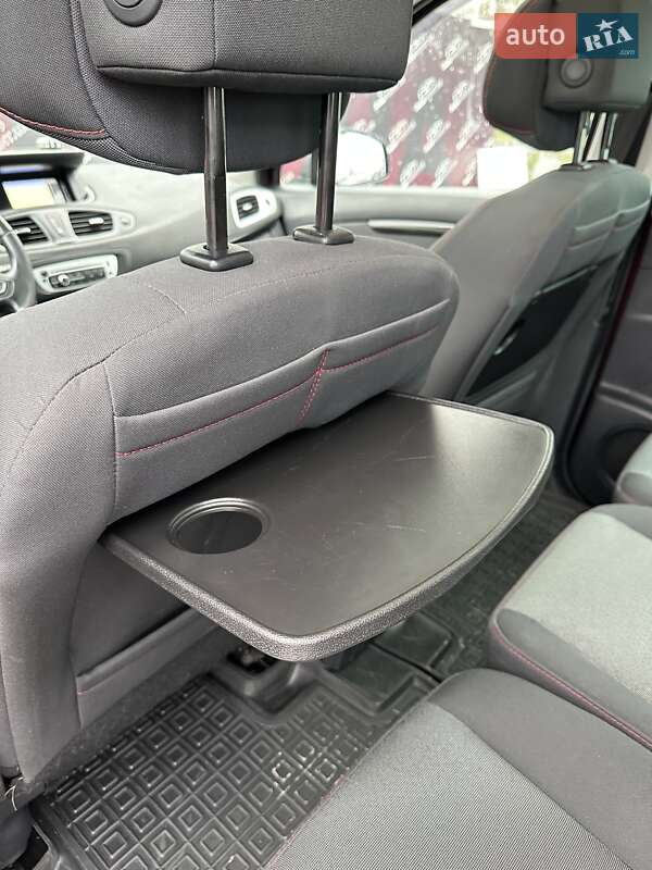 Минивэн Renault Scenic 2013 в Сумах