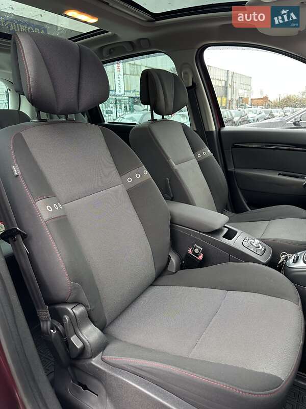 Минивэн Renault Scenic 2013 в Сумах