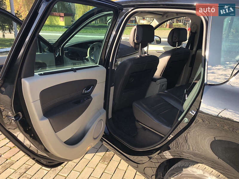 Минивэн Renault Scenic 2011 в Луцке фото 35 Минивэн Renault Scenic 2011 в Луцке