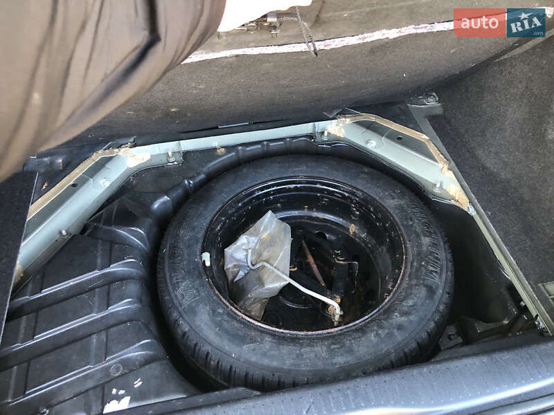 Минивэн Renault Scenic 2011 в Луцке фото 41 Минивэн Renault Scenic 2011 в Луцке