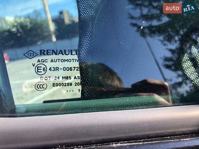 Минивэн Renault Scenic 2011 в Луцке фото 57 Минивэн Renault Scenic 2011 в Луцке