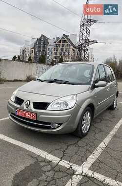 Минивэн Renault Scenic 2006 в Белогородке