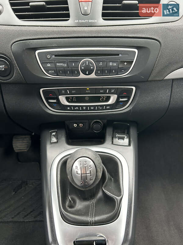 Мінівен Renault Scenic 2012 в Полтаві