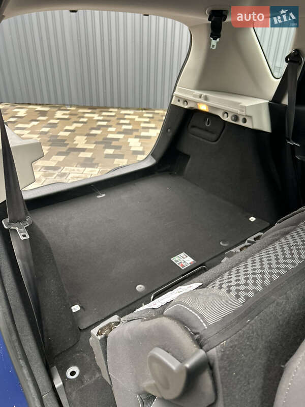 Мінівен Renault Scenic 2012 в Полтаві