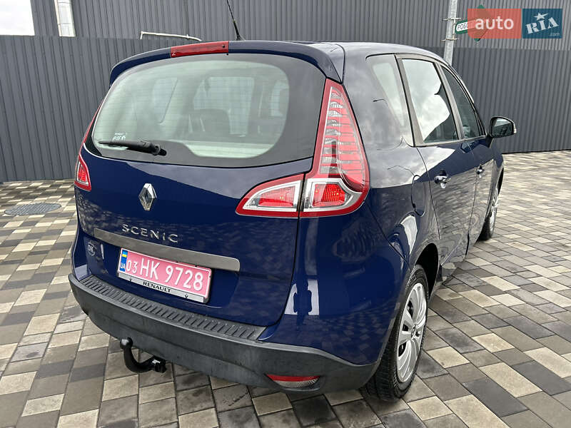 Мінівен Renault Scenic 2012 в Полтаві