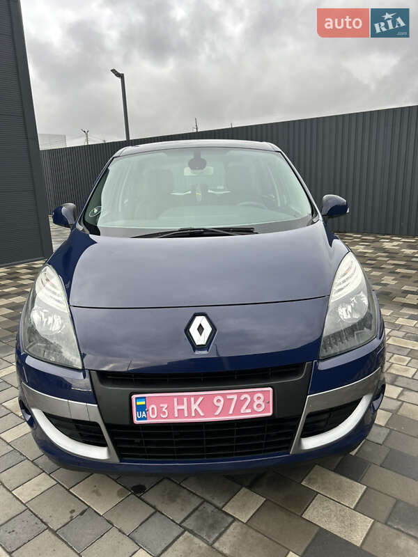 Мінівен Renault Scenic 2012 в Полтаві