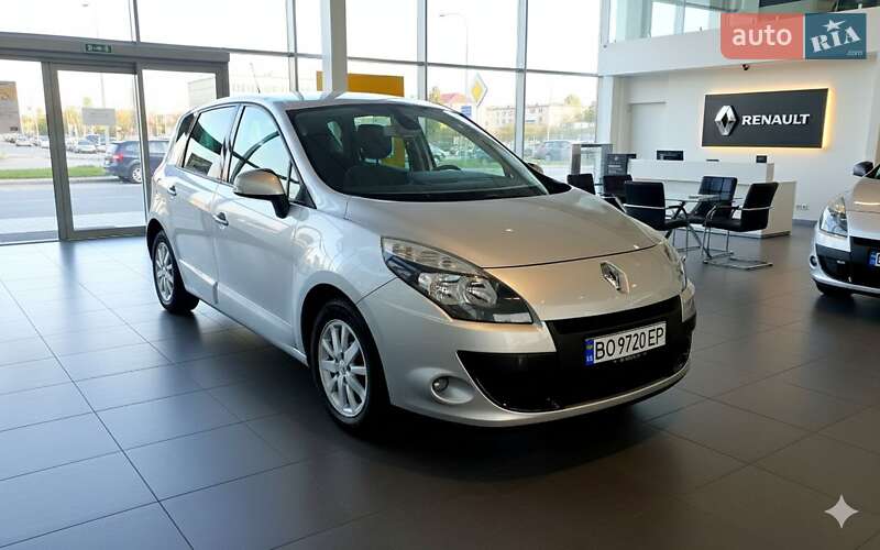 Мінівен Renault Scenic 2011 в Хмельницькому фото 4 Мінівен Renault Scenic 2011 в Хмельницькому