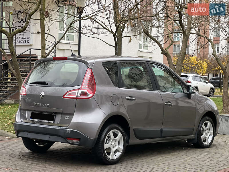 Мінівен Renault Scenic 2010 в Івано-Франківську