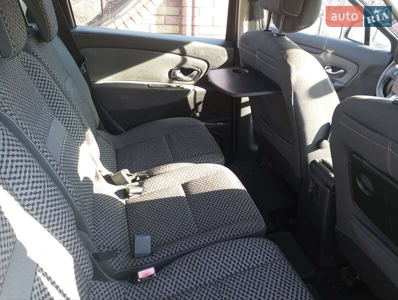Мінівен Renault Scenic 2011 в Дубні фото 9 Мінівен Renault Scenic 2011 в Дубні