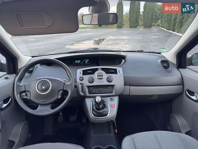 Минивэн Renault Scenic 2008 в Дубно