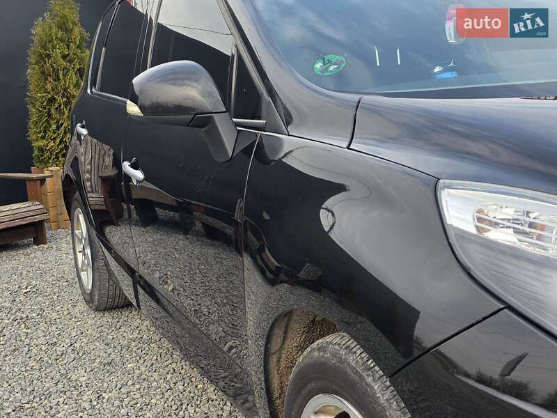 Минивэн Renault Scenic 2009 в Тернополе