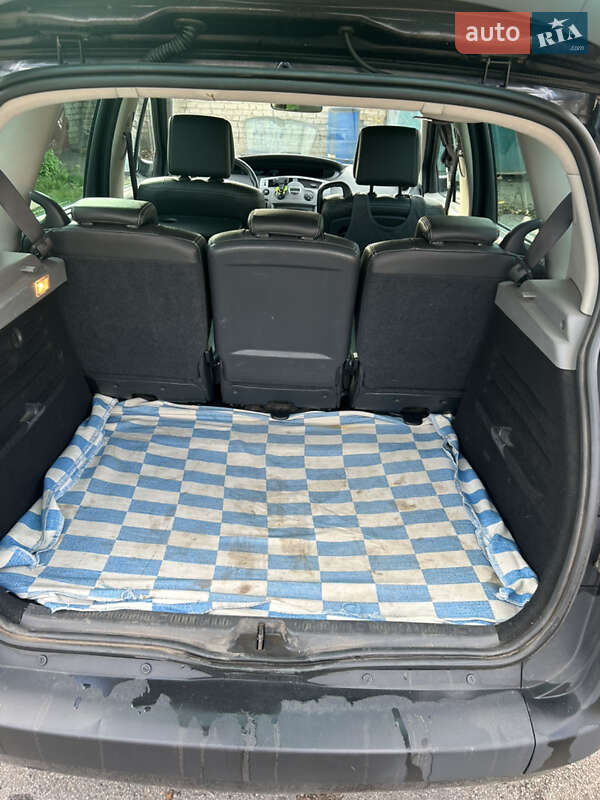 Минивэн Renault Scenic 2008 в Кривом Роге