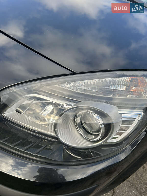 Минивэн Renault Scenic 2008 в Кривом Роге