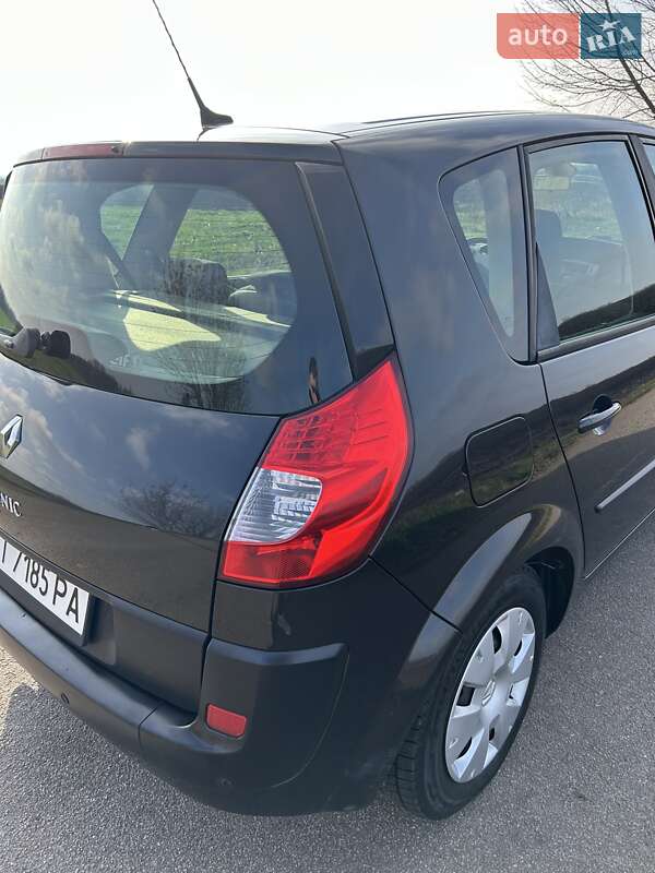 Мінівен Renault Scenic 2007 в Кагарлику