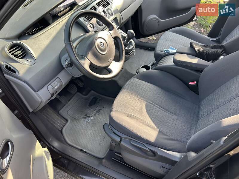 Мінівен Renault Scenic 2007 в Кагарлику