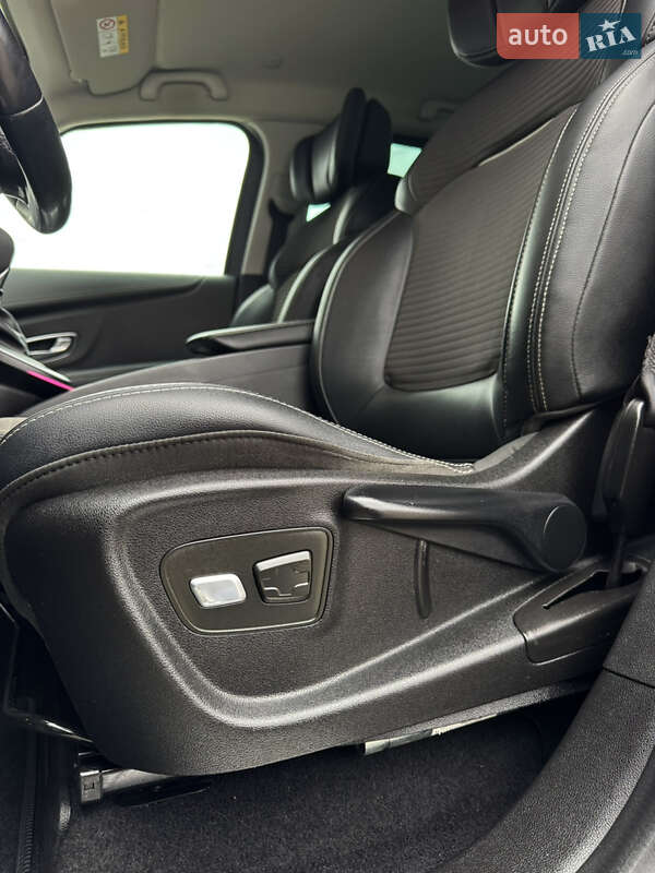 Минивэн Renault Scenic 2016 в Луцке фото 47 Минивэн Renault Scenic 2016 в Луцке