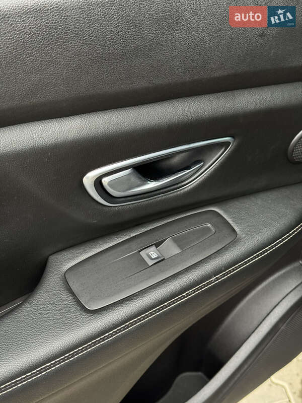 Минивэн Renault Scenic 2016 в Луцке фото 58 Минивэн Renault Scenic 2016 в Луцке