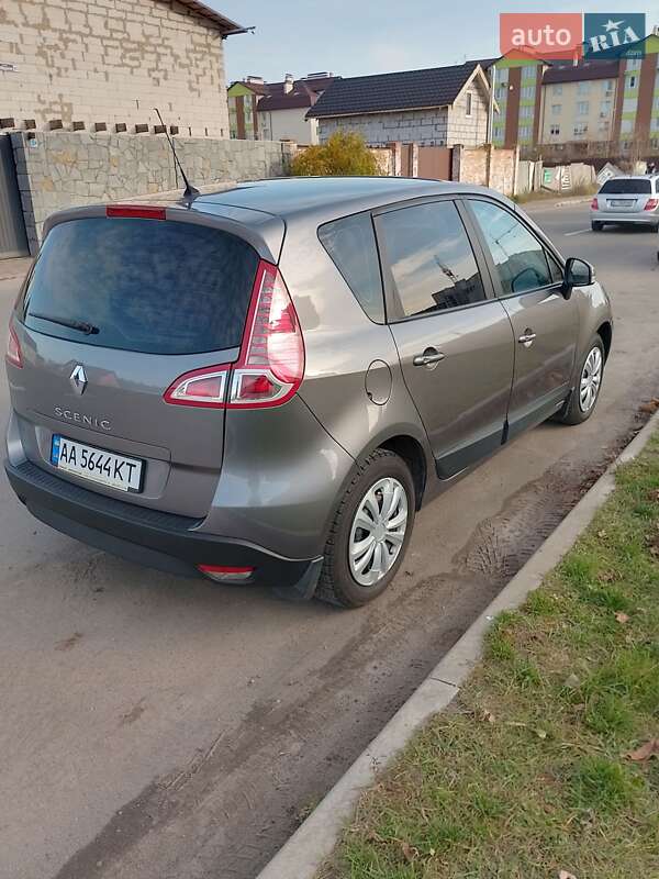 Минивэн Renault Scenic 2011 в Софиевской Борщаговке фото 6 Минивэн Renault Scenic 2011 в Софиевской Борщаговке