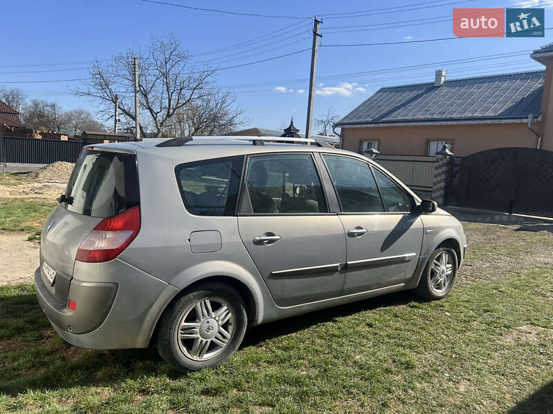 Минивэн Renault Scenic 2004 в Черновцах