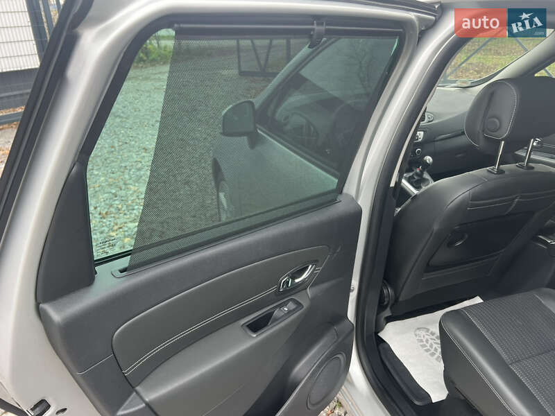 Минивэн Renault Scenic 2012 в Виннице