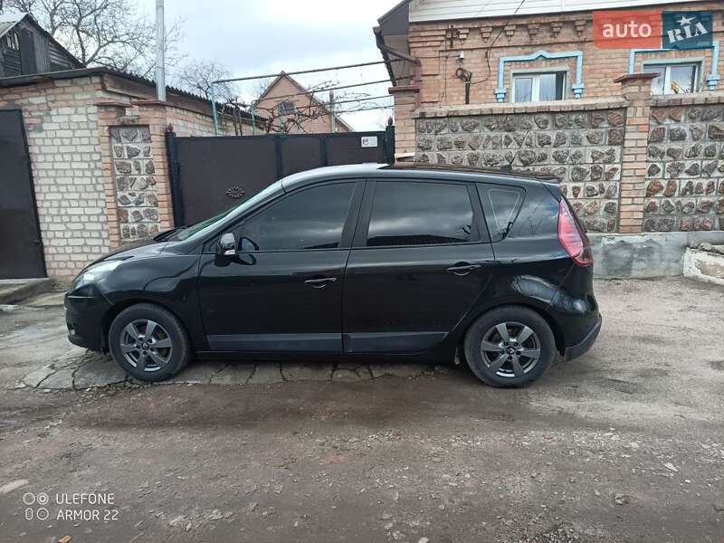 Минивэн Renault Scenic 2010 в Кропивницком фото 3 Минивэн Renault Scenic 2010 в Кропивницком