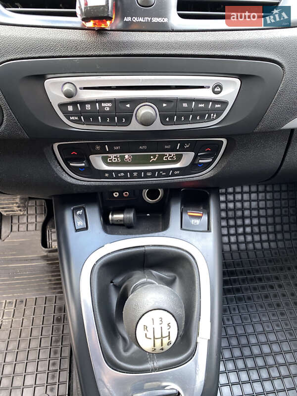 Мінівен Renault Scenic 2011 в Хмельницькому