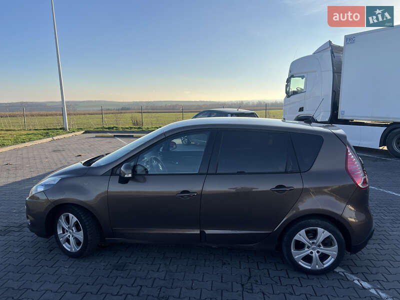 Минивэн Renault Scenic 2011 в Летичеве фото 4 Минивэн Renault Scenic 2011 в Летичеве