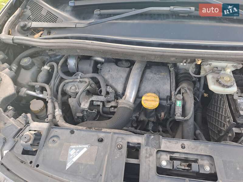 Минивэн Renault Scenic 2011 в Каменском