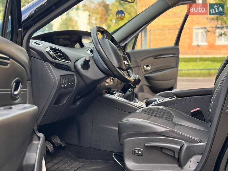Мінівен Renault Scenic 2014 в Києві фото 43 Мінівен Renault Scenic 2014 в Києві