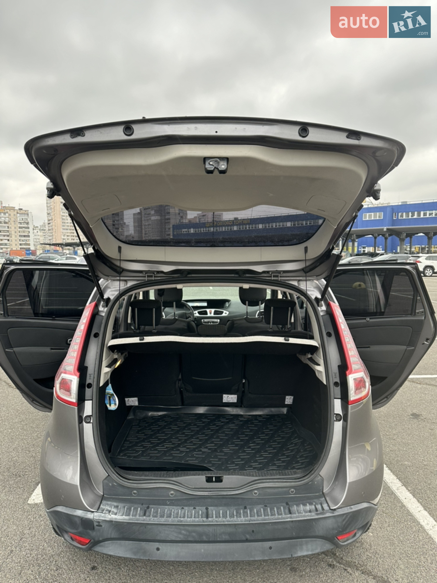 2011 Renault Scenic - мініатюра 16