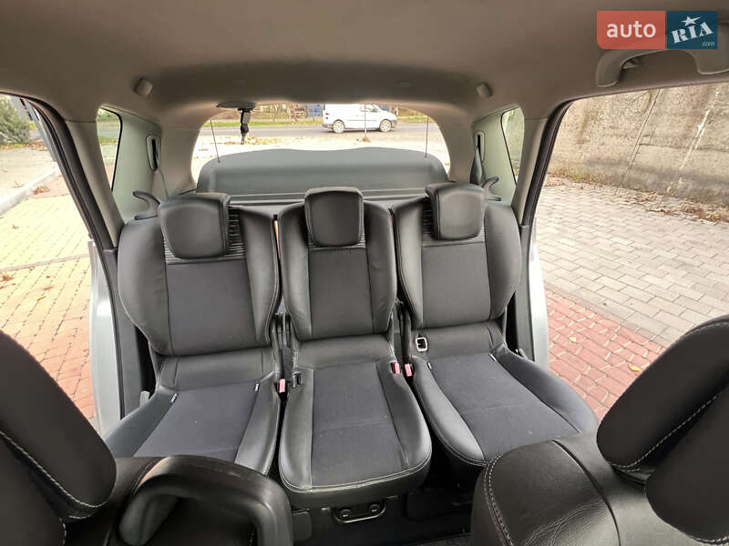 Мінівен Renault Scenic 2008 в Одесі