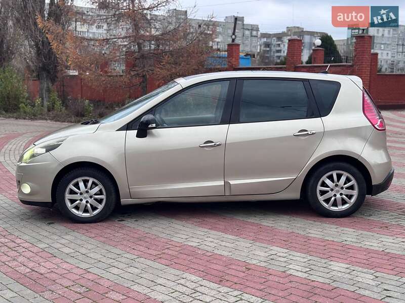 Минивэн Renault Scenic 2011 в Запорожье фото 4 Минивэн Renault Scenic 2011 в Запорожье