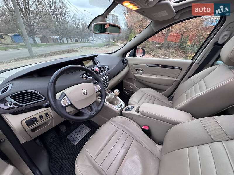 Минивэн Renault Scenic 2011 в Запорожье фото 10 Минивэн Renault Scenic 2011 в Запорожье