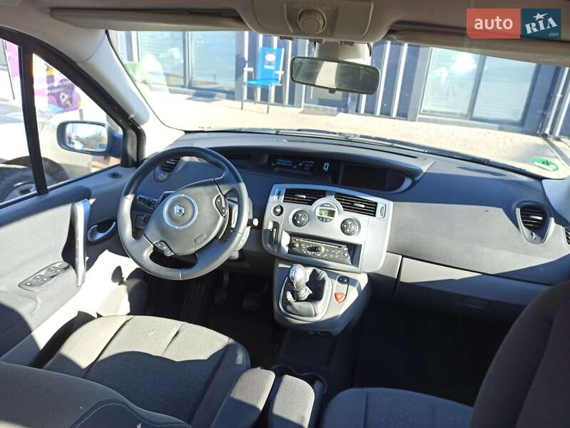 Мінівен Renault Scenic 2008 в Луцьку