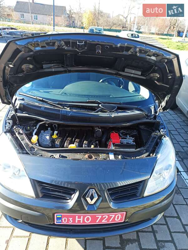 Мінівен Renault Scenic 2008 в Луцьку