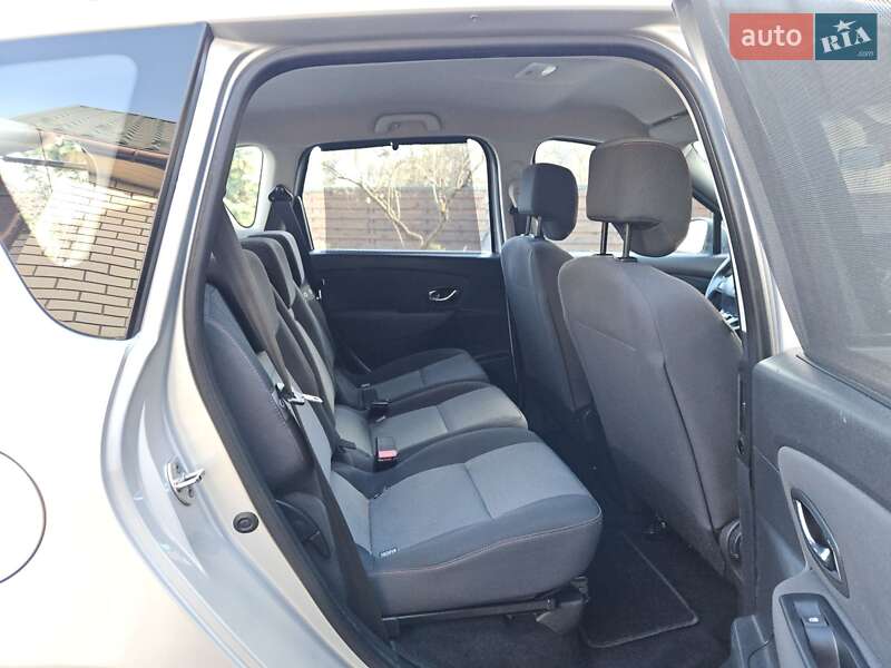 Мінівен Renault Scenic 2013 в Бродах