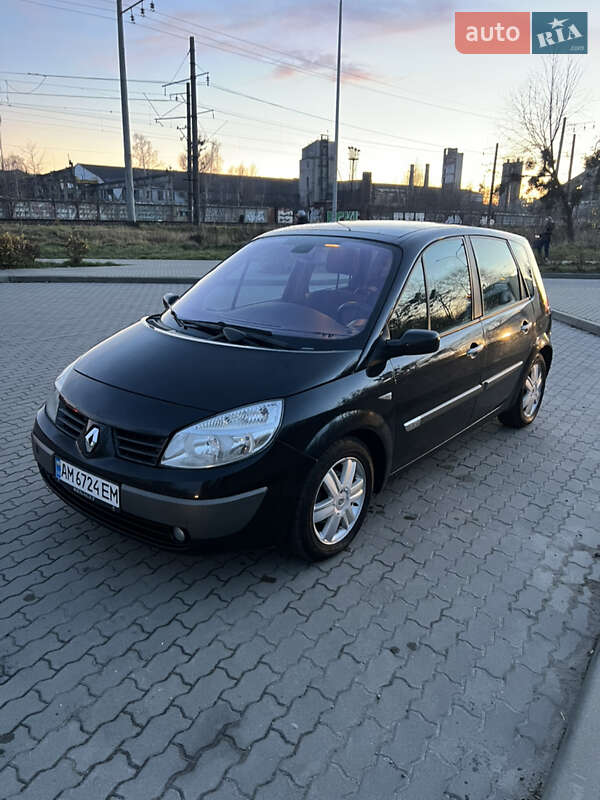 Мінівен Renault Scenic 2004 в Львові