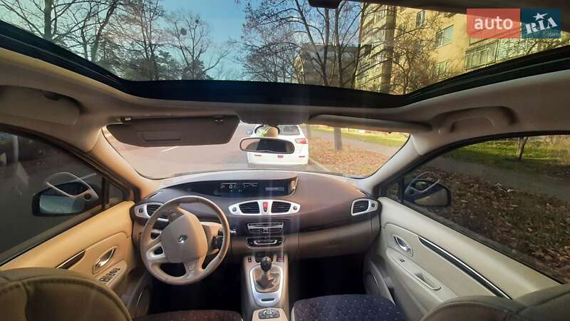 Минивэн Renault Scenic 2010 в Киеве фото Минивэн Renault Scenic 2010 в Киеве