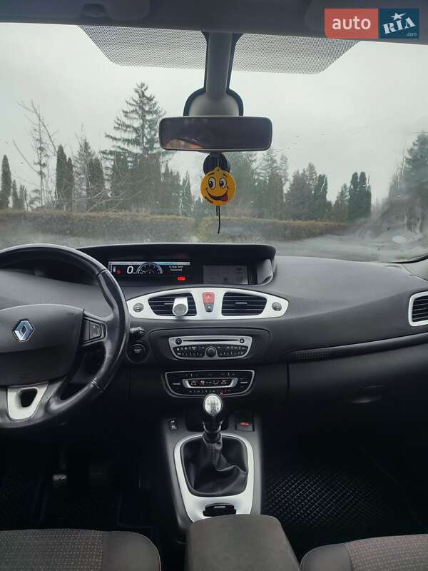 Мінівен Renault Scenic 2009 в Білій Церкві фото 17 Мінівен Renault Scenic 2009 в Білій Церкві