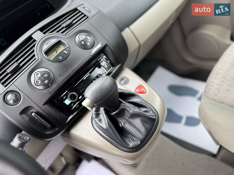 Минивэн Renault Scenic 2005 в Дрогобыче фото 49 Минивэн Renault Scenic 2005 в Дрогобыче