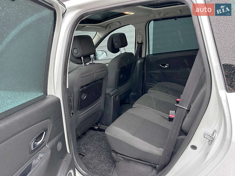 Мінівен Renault Scenic 2010 в Кам'янському