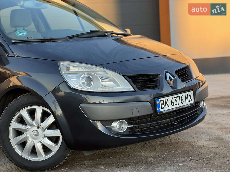 Мінівен Renault Scenic 2006 в Рівному
