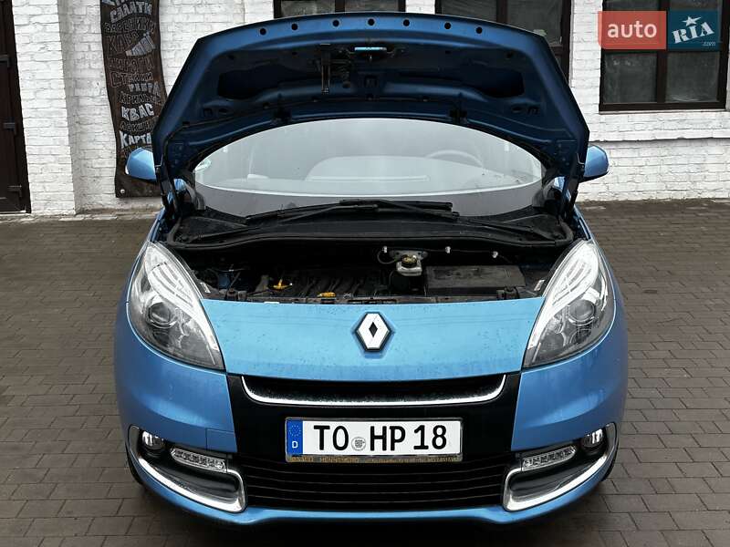 Мінівен Renault Scenic 2012 в Красилові
