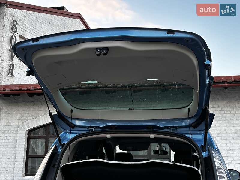 Мінівен Renault Scenic 2012 в Красилові